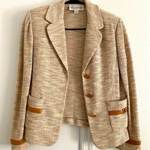 St. John Jacket Size 10 EUC